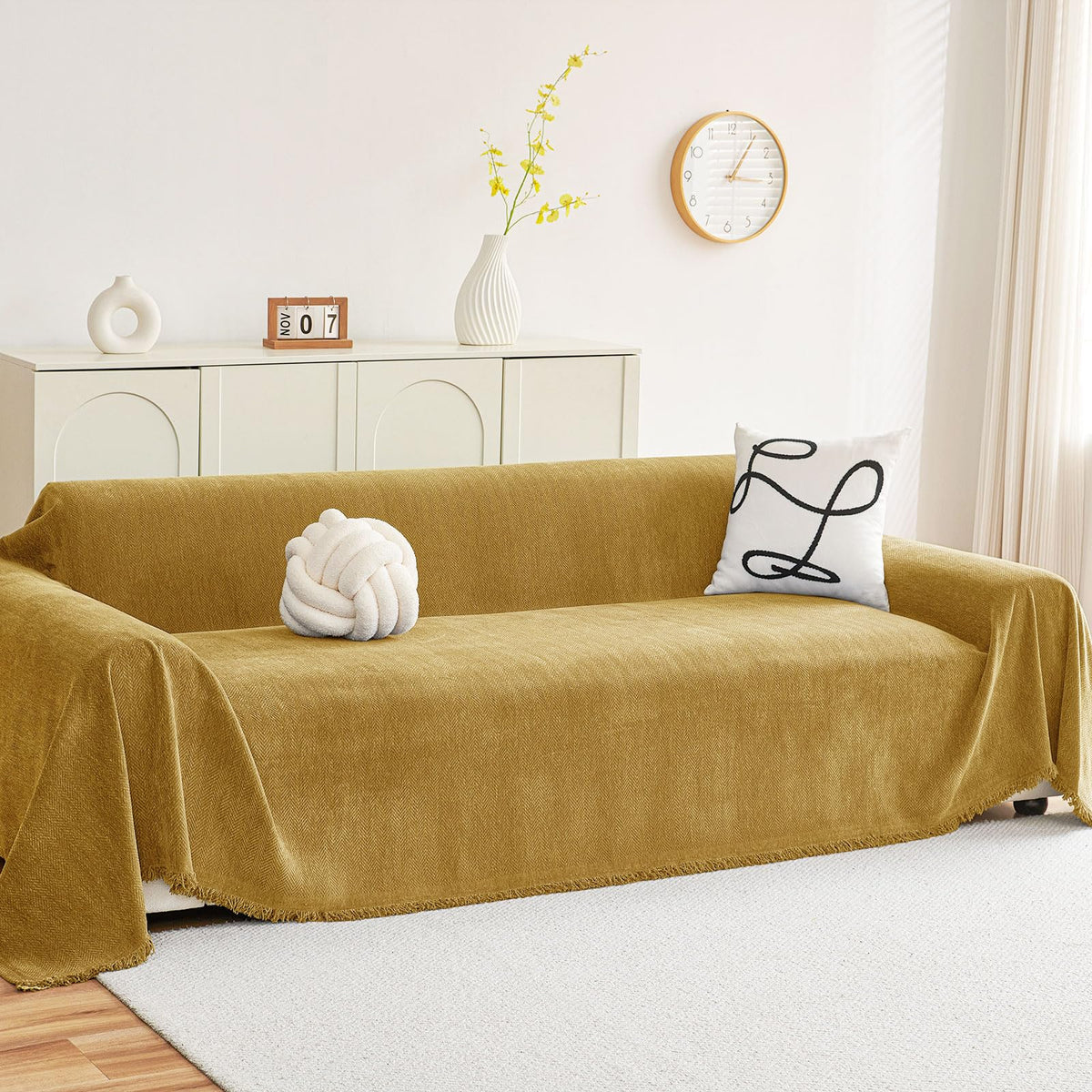 hyha Couch Cover for Dogs, Boho Chenille Sofa Cover for 3 Cushion Couch