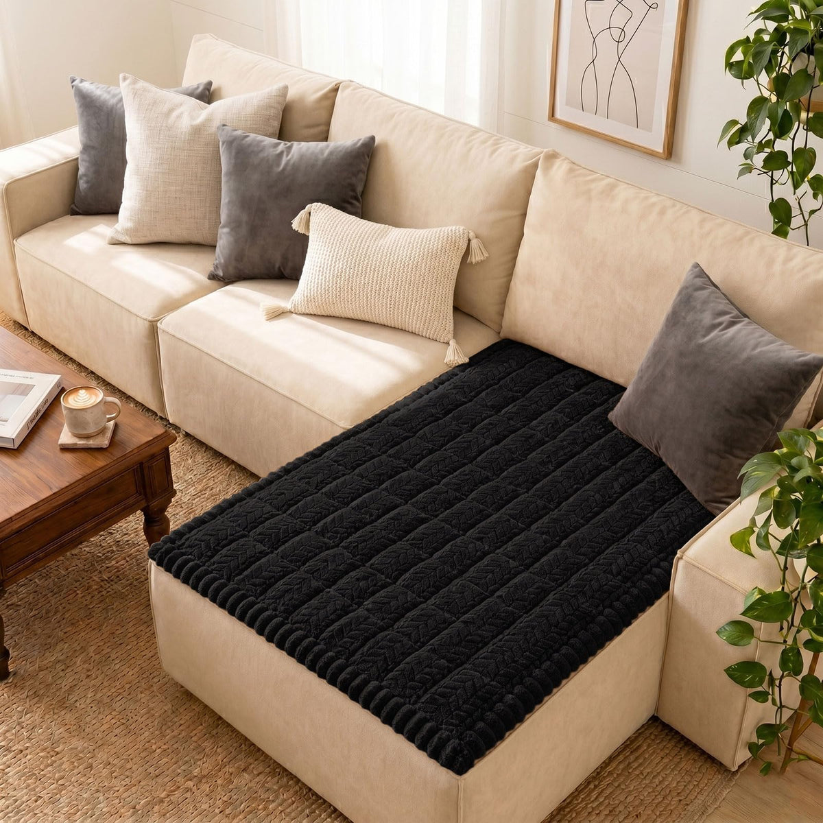 Smiry Couch Cover for Dogs, Non Slip Fuzzy Pet Sofa Covers Washable