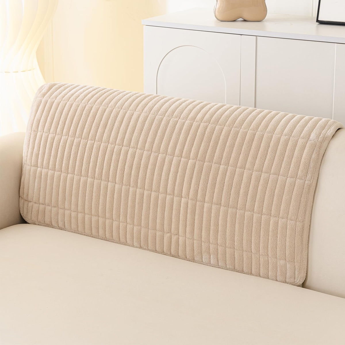 Smiry Couch Covers for Dogs, Non Slip Plush Washable Sofa Cover for Pets