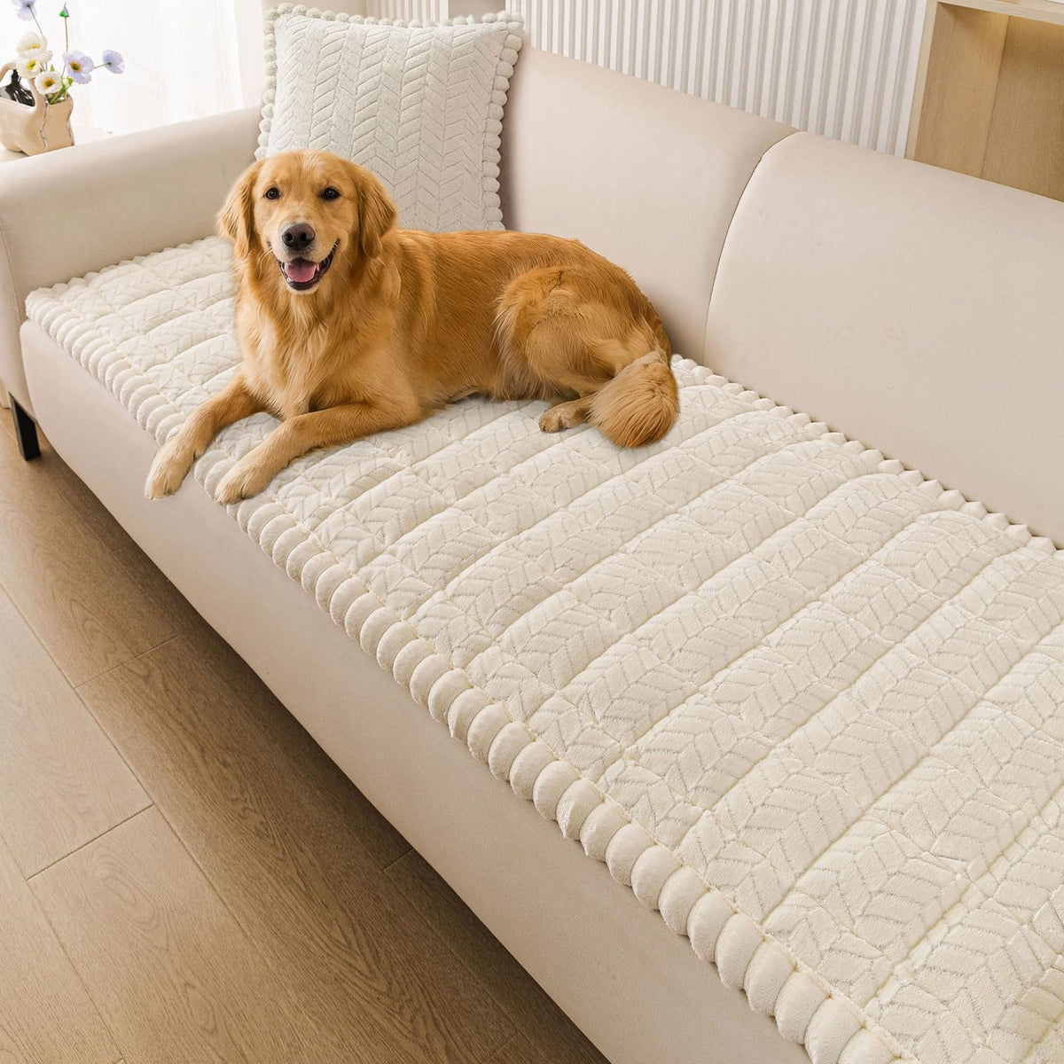 Smiry Couch Cover for Dogs, Non Slip Fuzzy Pet Sofa Covers Washable