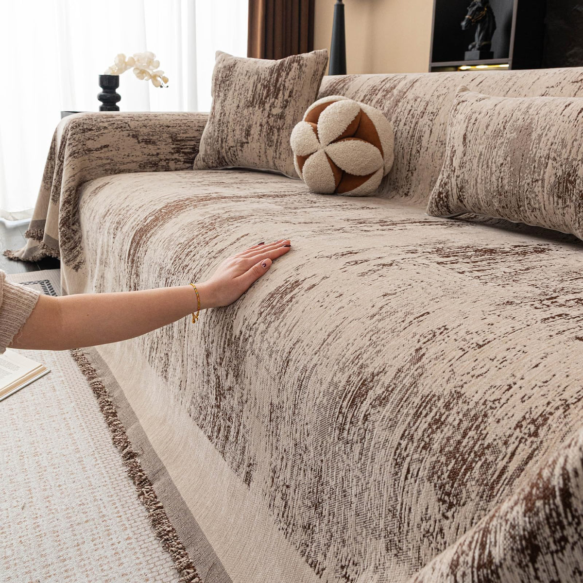 ROOMLIFE Thicked Striped Couch Cover with Tassel Blue Chenille Sofa Cover Blanket for Sectional Sofa, Soft Sofa Slipcovers for L Shaped Love Seat 2-3 Cushion Couch Anti Slip Sofa Protector, 71"x118"