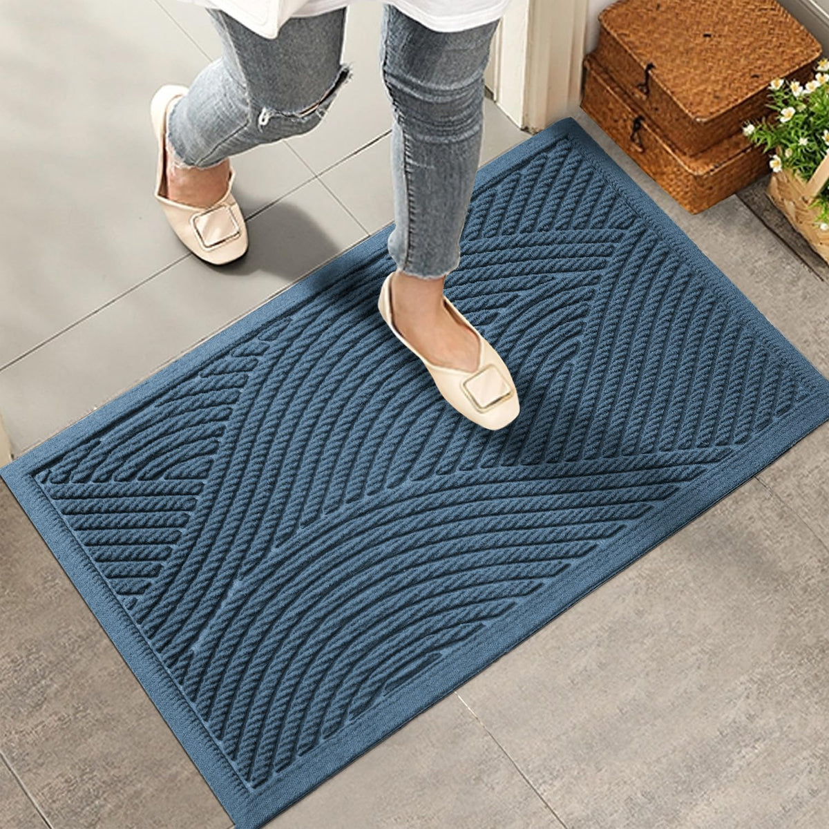 HIYARD Sturdy Front Door Mat, Absorbent Muddy Dirt Resist Welcome Door Mats Outdoor Indoor, Stain and Fade Resistant, Non-Slip Backing Entry Mat Low Profile Doormat for Entryway, 29×17, Beige