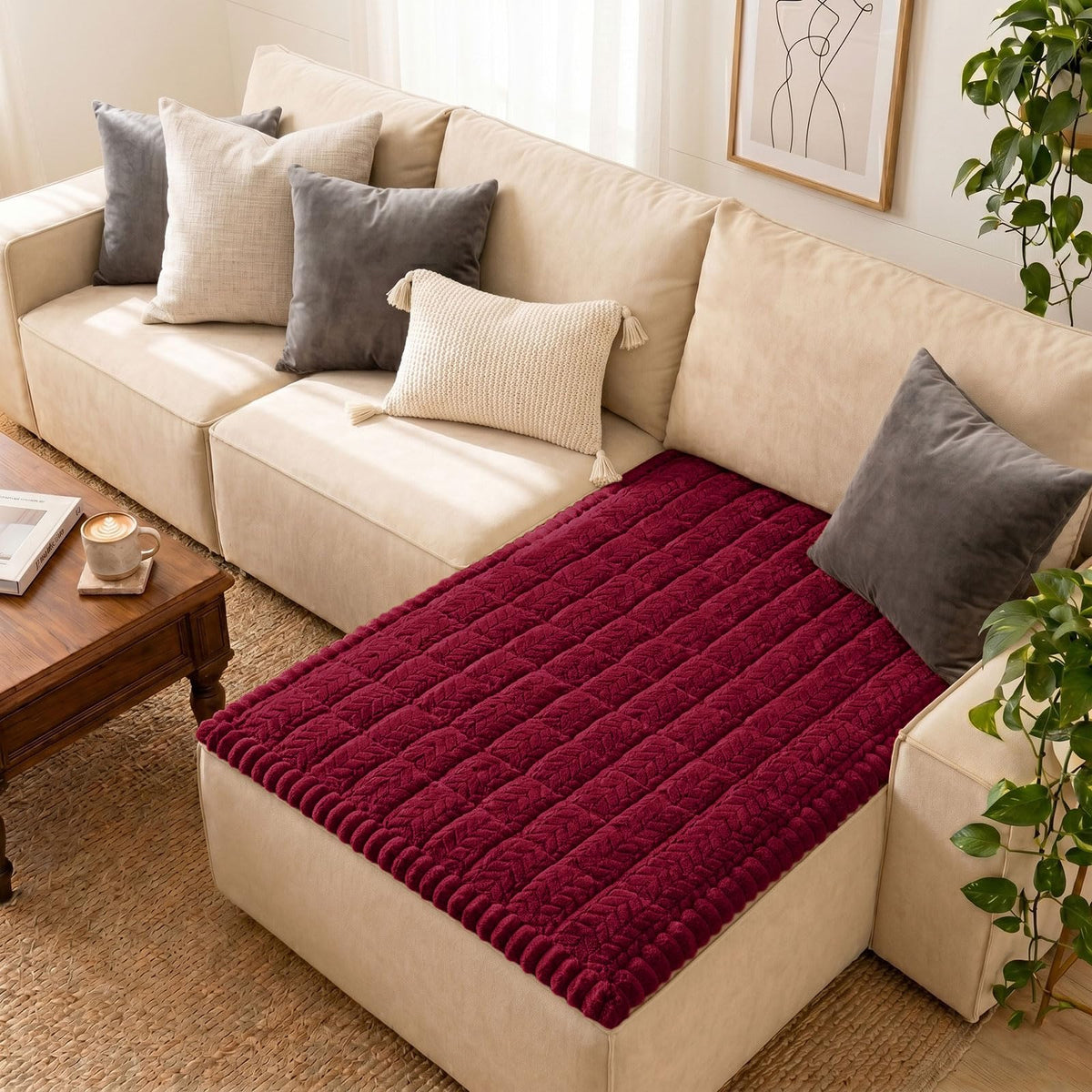 Smiry Couch Cover for Dogs, Non Slip Fuzzy Pet Sofa Covers Washable