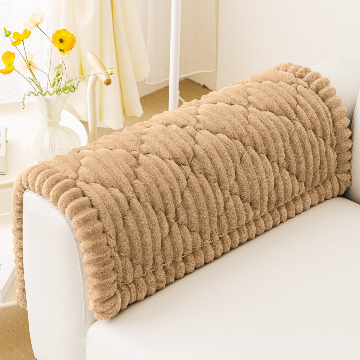 Smiry Couch Cover for Dogs Washable, Non Slip Fuzzy Pet Sofa Protector
