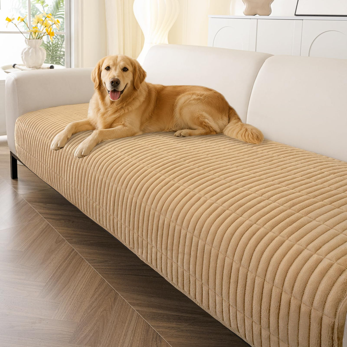 Smiry Couch Covers for Dogs, Non Slip Plush Washable Sofa Cover for Pets