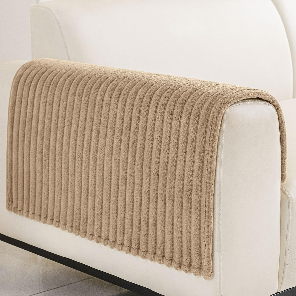 Smiry Waterproof Couch Cover for Dogs, Washable Non Slip Plush Protector