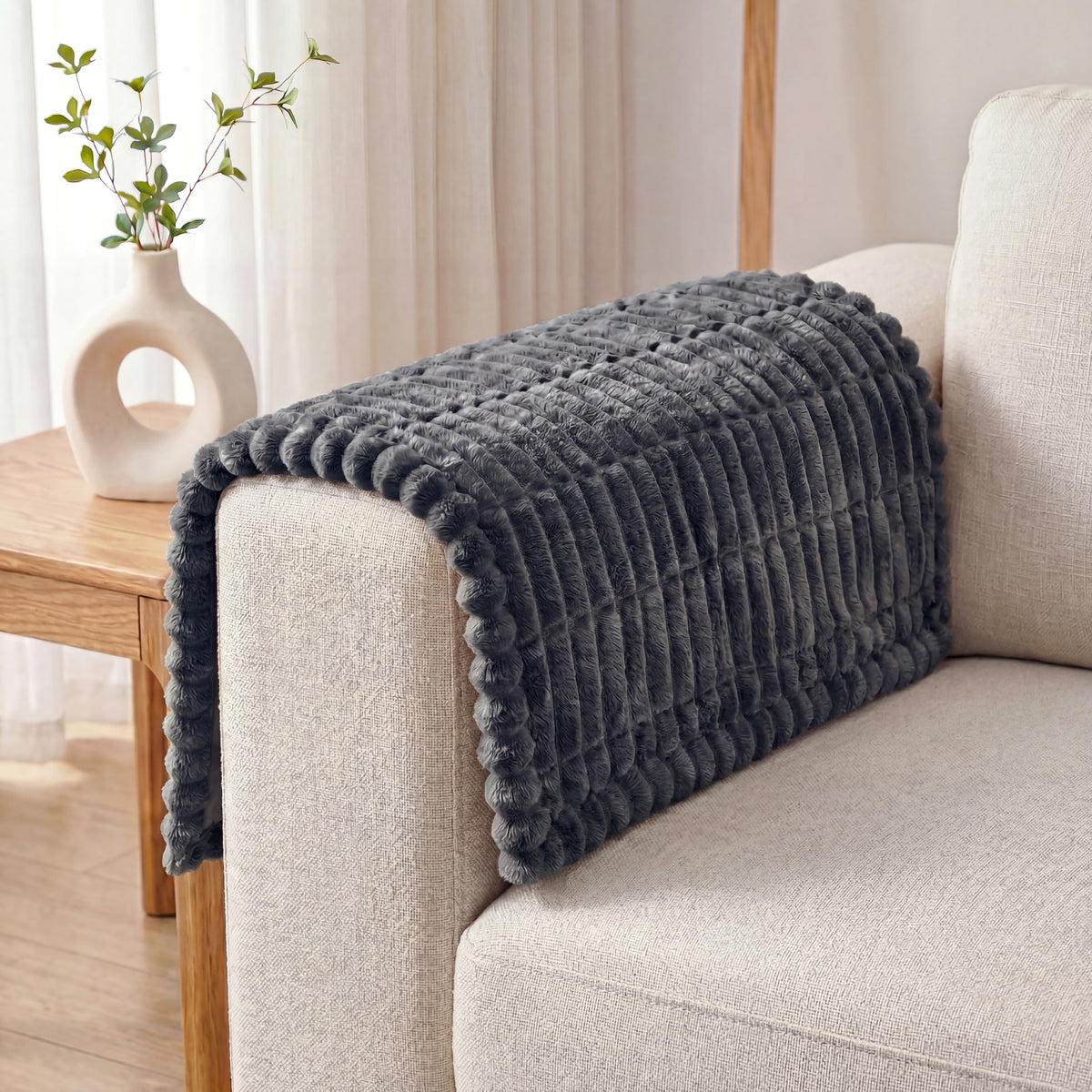 Fixwal Waterproof Flannel Dog Couch Cover, 27.6" x 59", Light Gray